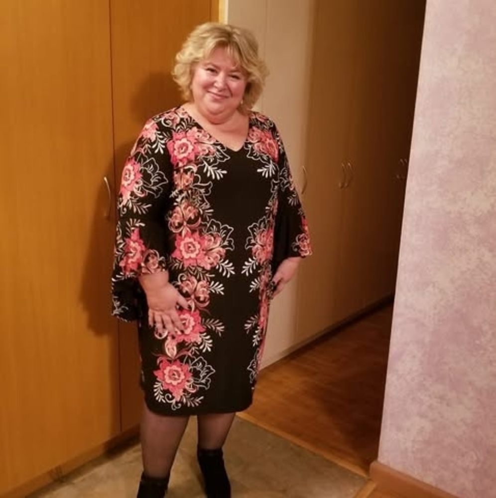 Meet your Posher, Zina